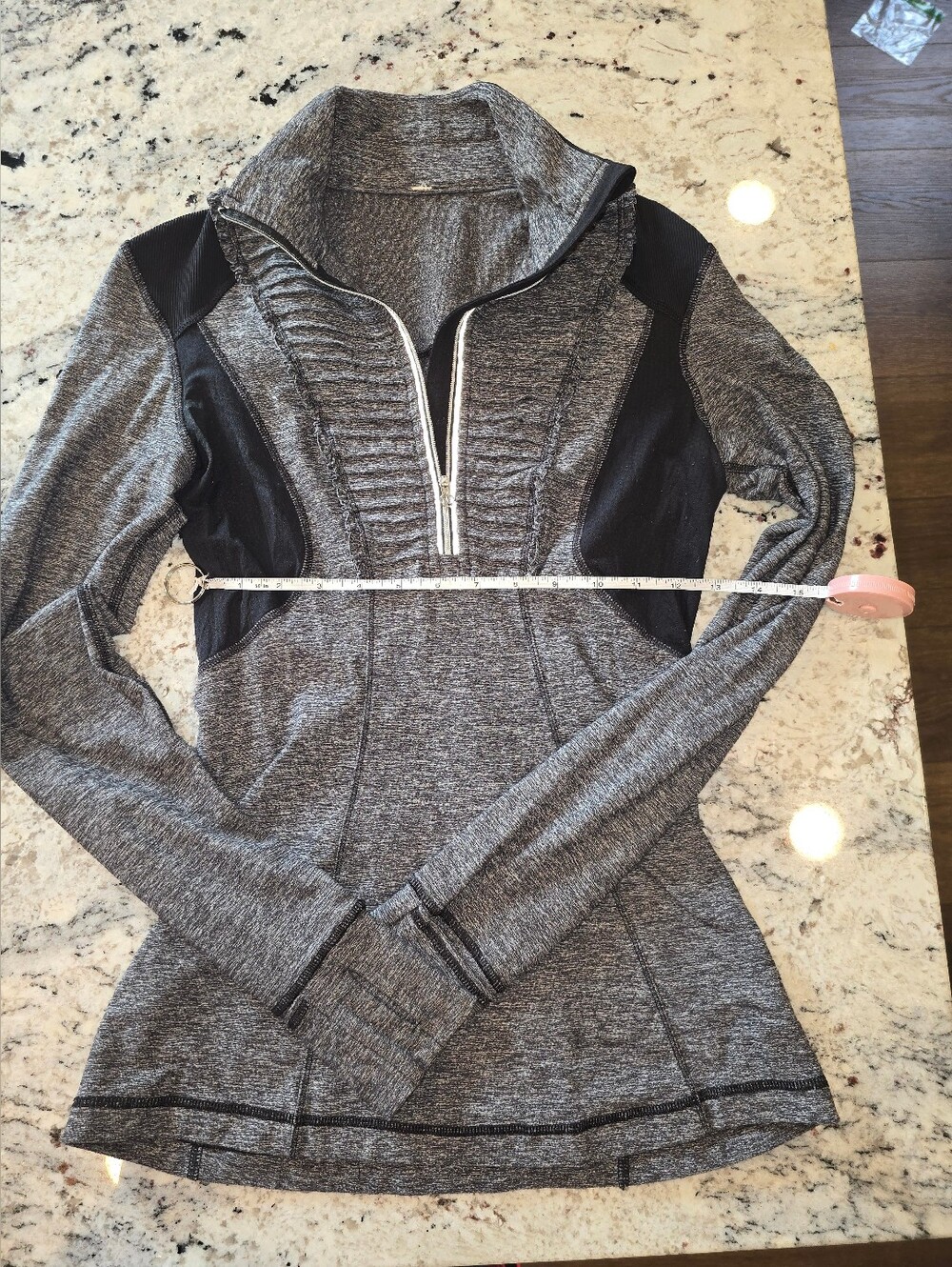 Lululemon Women’s Gray Quarter-Zip Active Pullover